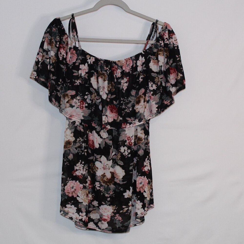 Unbranded black‎ and multicolor floral off-the-shoulder short-sleeved top L